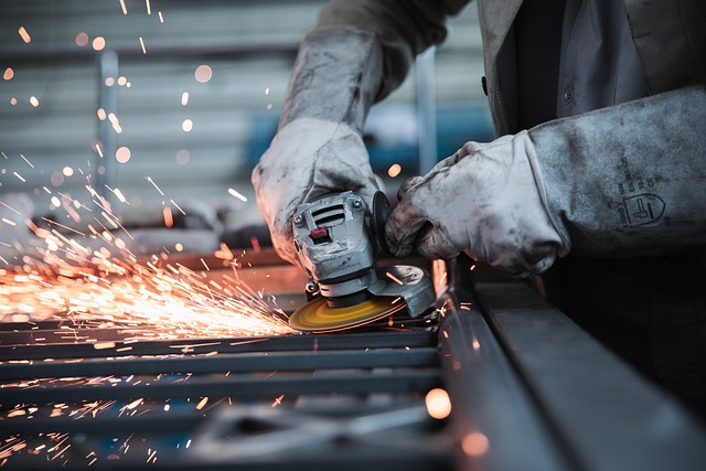 Full-Service Collision Repair: Benefits for Dealerships and Customers