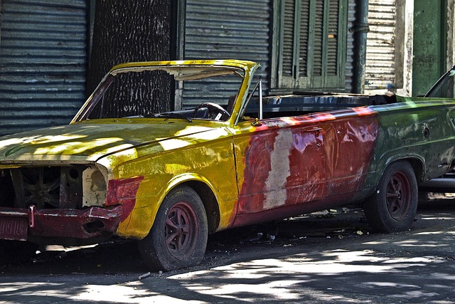 damaged-car-bumper-640x480-87243088.jpeg