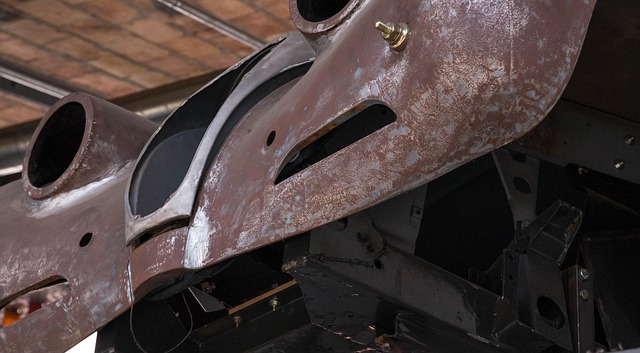 vehicle-restoration-process-640x480-57777635.jpeg