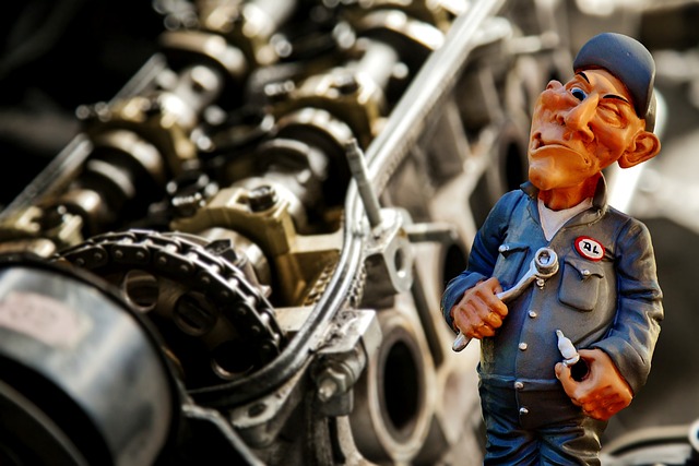 Vehicle Body Repair: Navigating Minor to Major Collisions with Expert Care