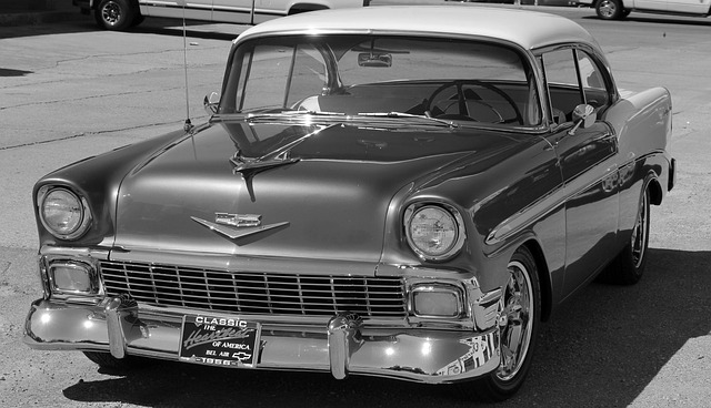 Collision Auto Body Shops: Navigating Complex Multi-Car Accident Assessments