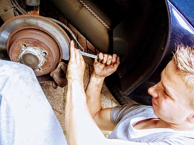 Post-Accident Repair: Timely Action Saves Your Vehicle, Wallet