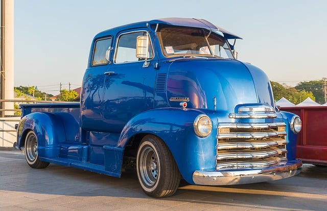 Mastering Aluminum Panel Dent Repair: Assessment and Preparation Tips