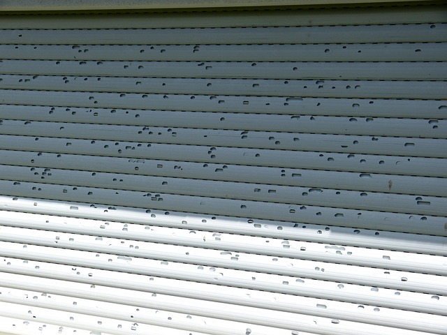 car-hail-damage-repair-640x480-42688652.jpeg