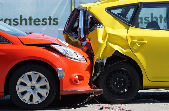 collision-repair-tools-640x480-48588846.jpeg