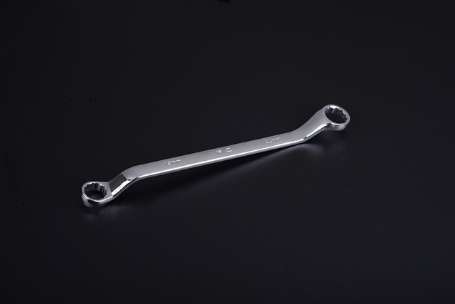 dent-removal-tools-640x480-79955810.jpeg