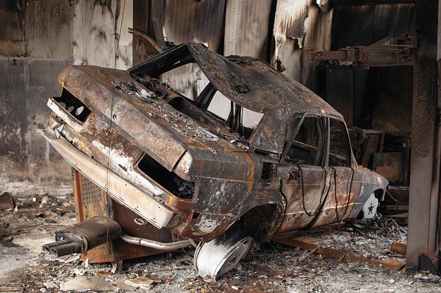 Auto Body Shop Ratings: Unlocking Top Technicians via Customer Satisfaction Metrics