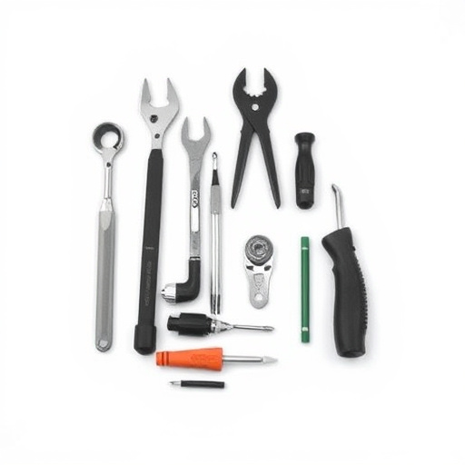 collision-repair-tools-640x480-25380209.jpeg