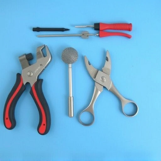 collision-repair-tools-640x480-7972775.jpeg